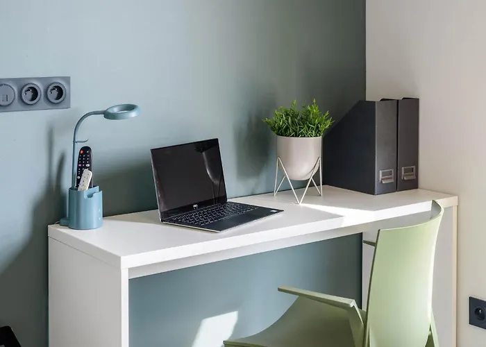 Student Factory Stadium * تولوز