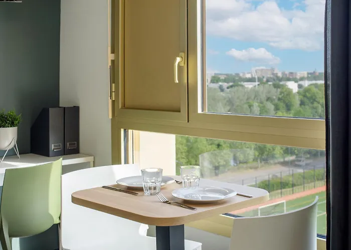 Student Factory Stadium شقة